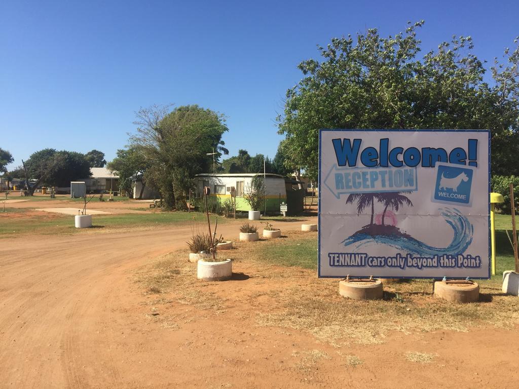 Carnarvon Caravan Park Экстерьер фото