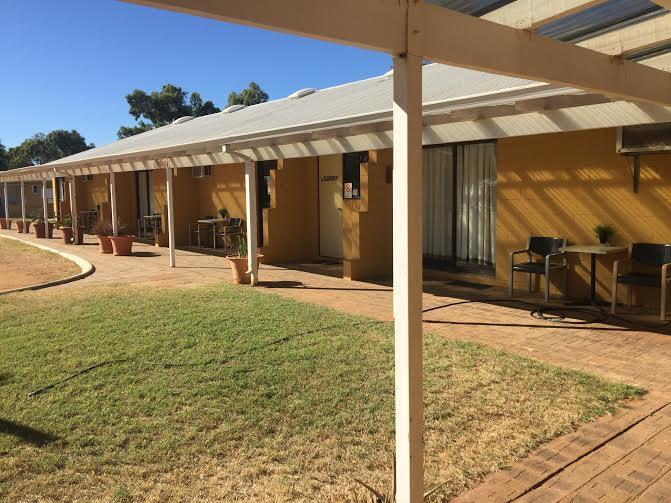 Carnarvon Caravan Park Экстерьер фото