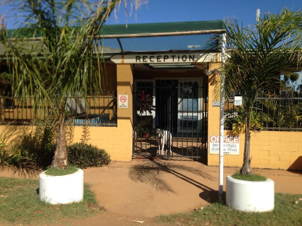 Carnarvon Caravan Park Экстерьер фото