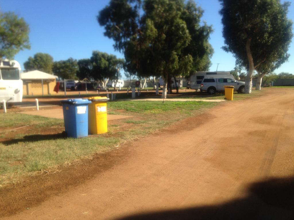 Carnarvon Caravan Park Экстерьер фото